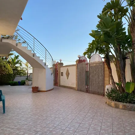 Sea View - Beautiful Terrace With Bbq * Triscina