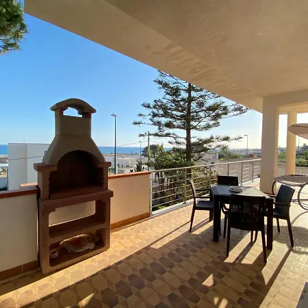 Apartment Sea View - Beautiful Terrace With Bbq Triscina